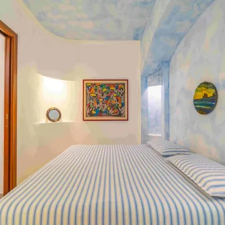 Exclusive Retreat Just A Few Meters From The Sea Appartamento *